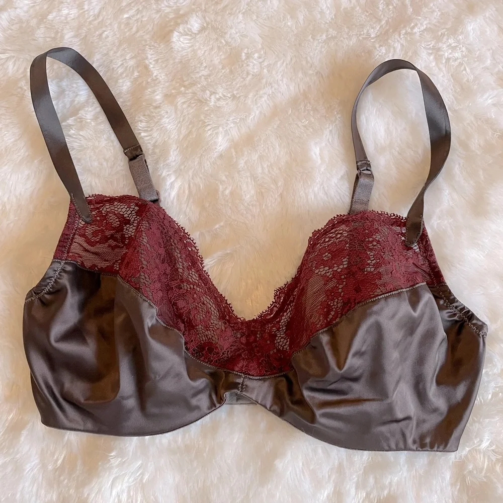 Bra - Picture 1 of 3
